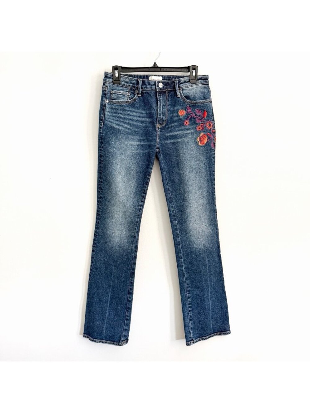 Driftwood Kelly Floral Embroidered Bootcut Blue Jeans Medium Wash Women’s Sz 27